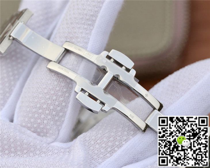 Replica Vacheron C0nstan1n Overseas 5500V/110A-B148 1:1 Best Edition 8F Factory Stainless Steel