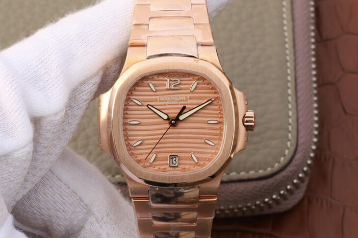 Replica Pat*k Phi1i*pe Nautilus Ladies 7118-1R-010 1:1 Best Edition PF Factory Rose Gold