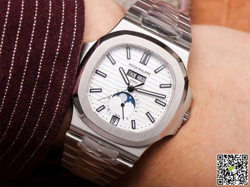 Replica Pat*k Phi1i*pe Nautilus 5726/1A-010 1:1 Best Edition PF Factory White Dial Swiss ETA324