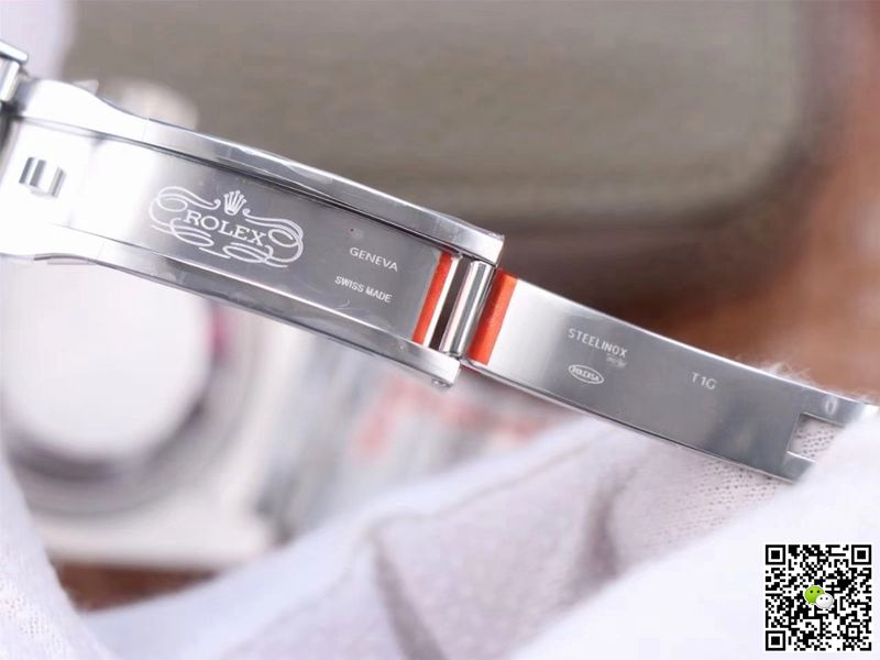 Replica 0me*ga Seamaster 215.30.40.20.04.001 Planet Ocean 600M 1:1 Best Edition VS Factory White Dial Swiss ETA8800