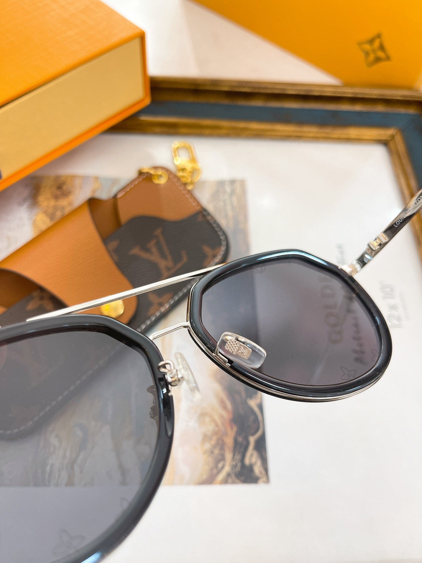 L0vis Vvtt0n Sunglasses