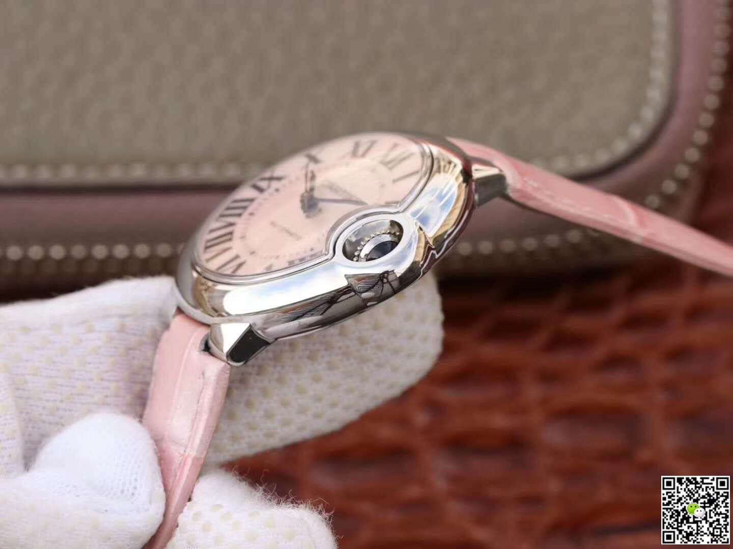 Replica Ballon Bleu De Ca*t1er 33 WSBB0002 V6 Factory 1:1 Best Edition Swiss ETA076