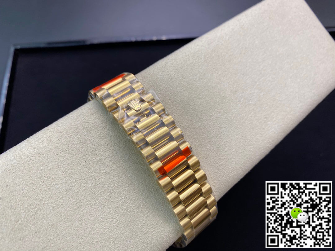 Replica R01ex Day Date 40MM 1:1 Best Edition EW Factory Black Dial