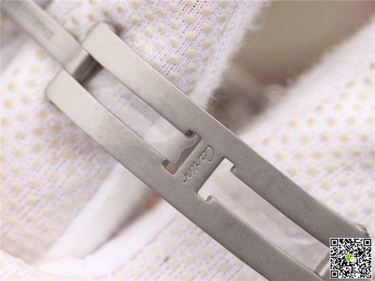 Replica Panthere De Ca*t1er W4PN0008 1:1 Best Edition GF Factory D1am0nd Silver Dial