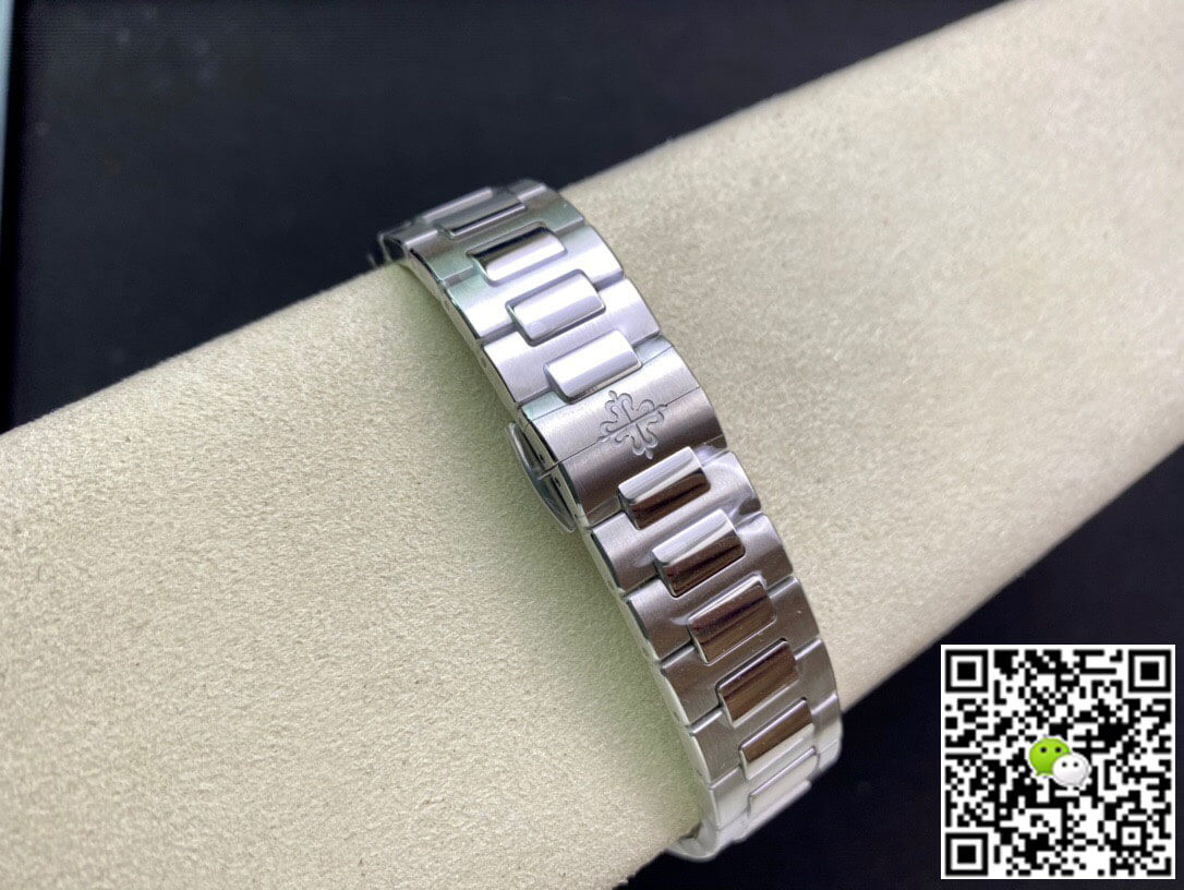 Replica Pat*k Phi1i*pe Nautilus Ladies 7118/1A-010 1:1 Best Edition 3K Factory Silver Dial