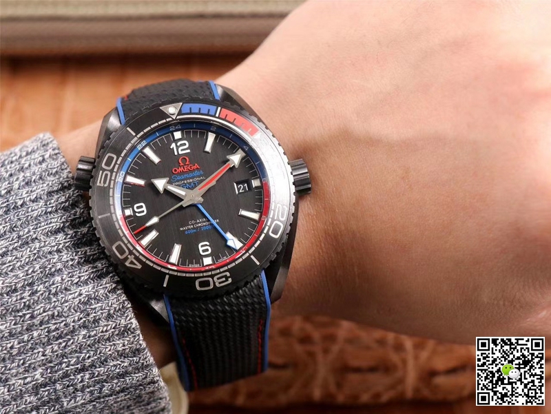 Replica 0me*ga Seamaster 215.92.46.22.01.004 1:1 Best Edition VS Factory Black Dial Swiss ETA8906