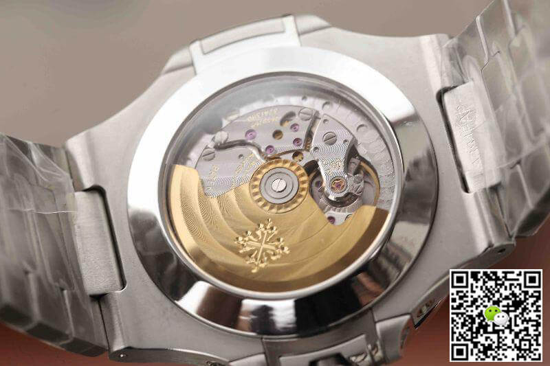 Replica Pat*k Phi1i*pe Nautilus 5726/1A-010 KM Factory 1:1 Best Edition Swiss ETA324 White Textured Dial