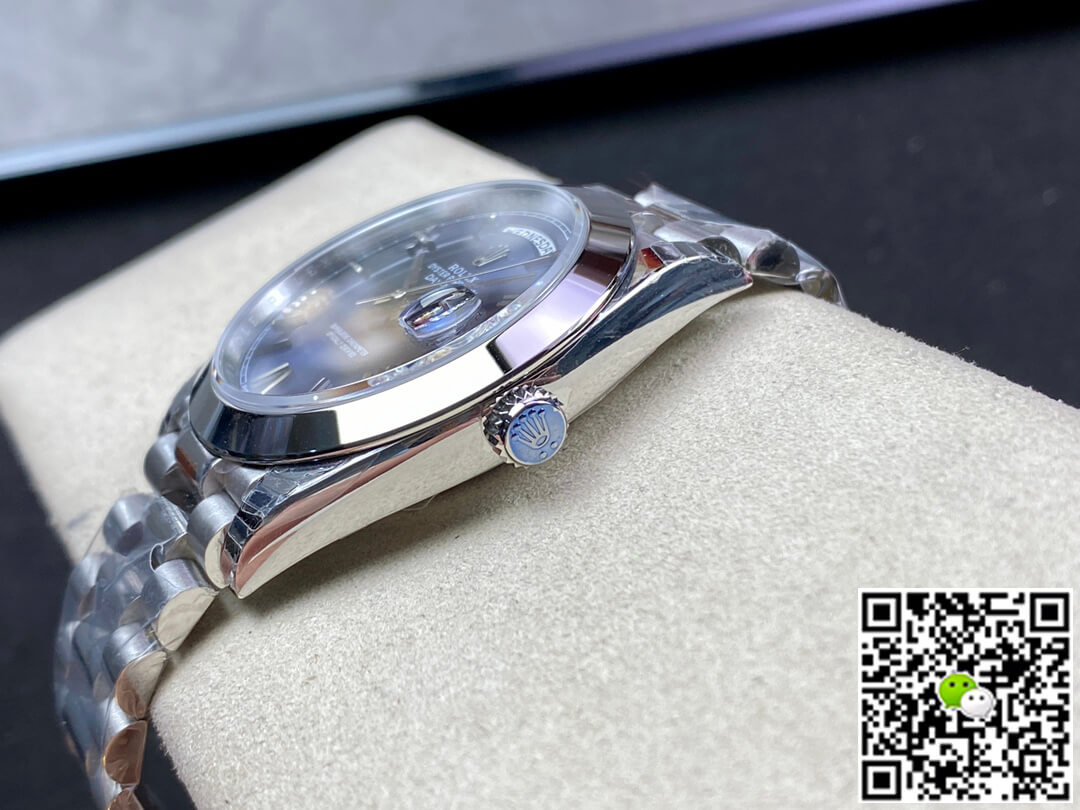 Replica R01ex Day Date M228206-0015 1:1 Best Edition EW Factory Blue Dial