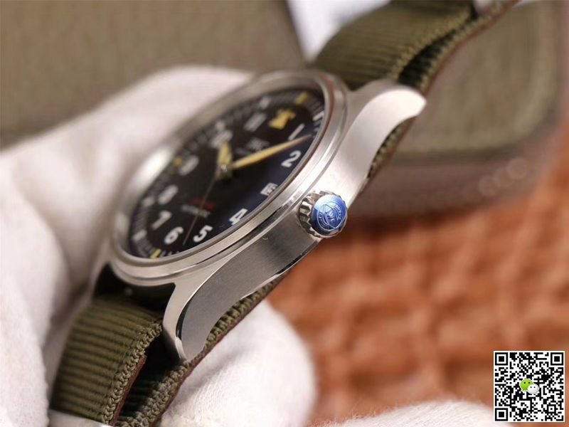 Replica IWC Pilot Spitfire IW326801 1:1 Best Edition MKS Factory Black Dial Swiss ETA9015