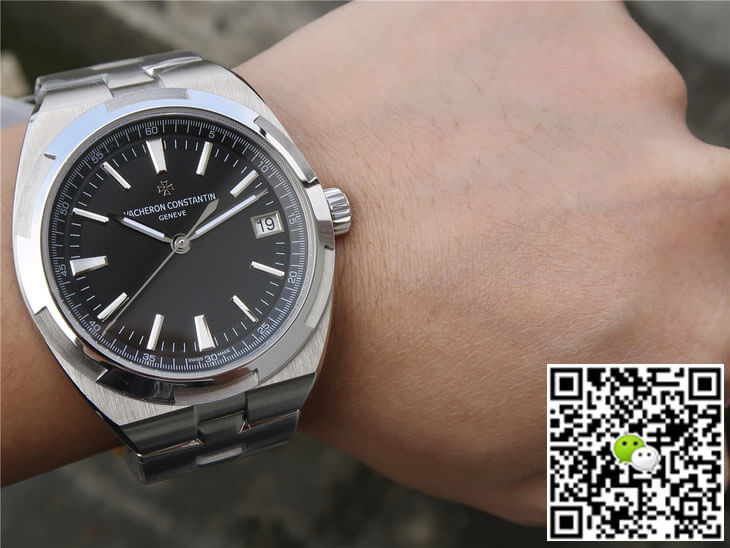 Replica Vacheron C0nstan1n Overseas 4500V/110A-B483 1:1 Best Edition 8F Factory Black Dial