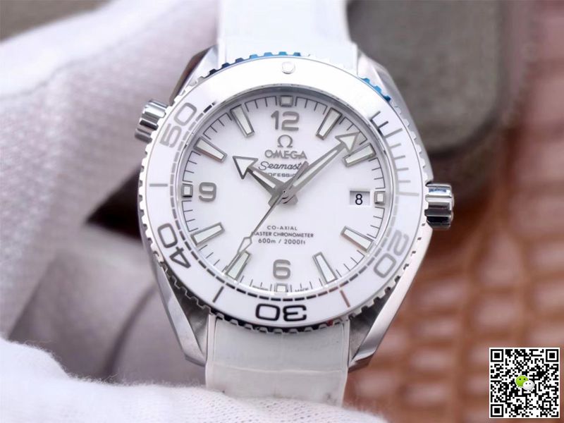 Replica 0me*ga Seamaster 215.33.40.20.04.001 Planet Ocean 600M 1:1 Best Edition VS Factory White Dial Swiss ETA8800