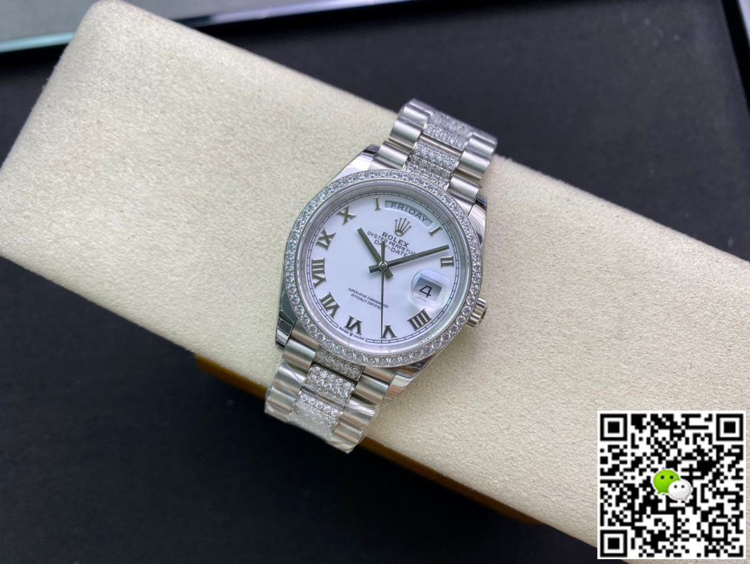 Replica R01ex Day Date M128349RBR-0026 1:1 Best Edition EW Factory White Dial