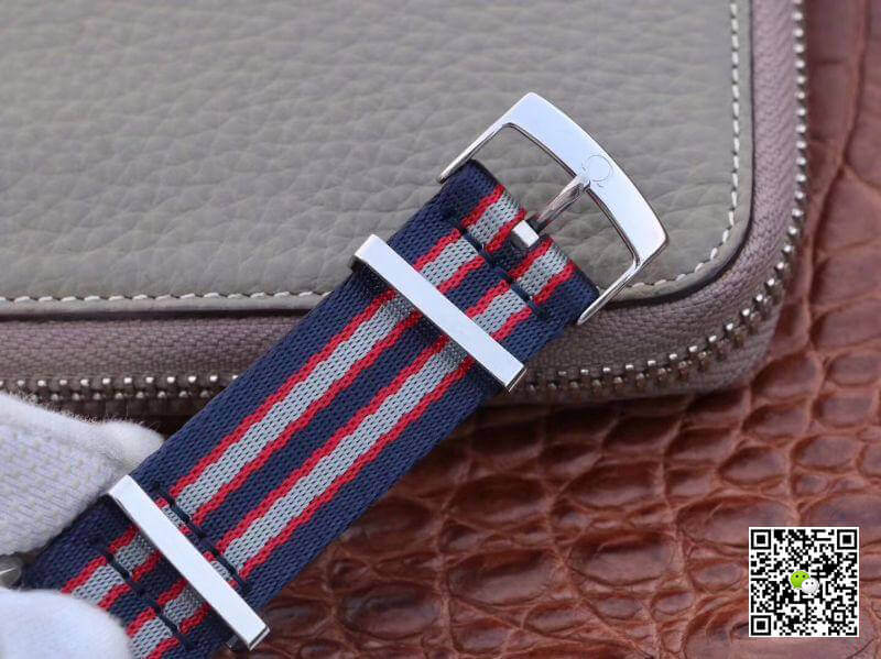 Replica 0me*ga Seamaster Diver 300m 210.30.42.20.03.001 VS Factory 1:1 Best Edition Swiss ETA2824