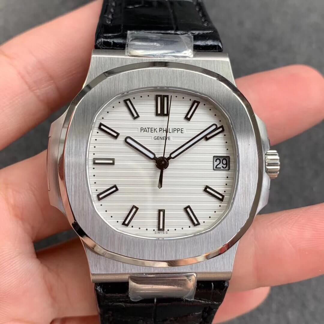 Replica Pat*k Phi1i*pe Nautilus 5711G 1:1 Best Edition PPF Factory V4 White Dial Swiss ETA324