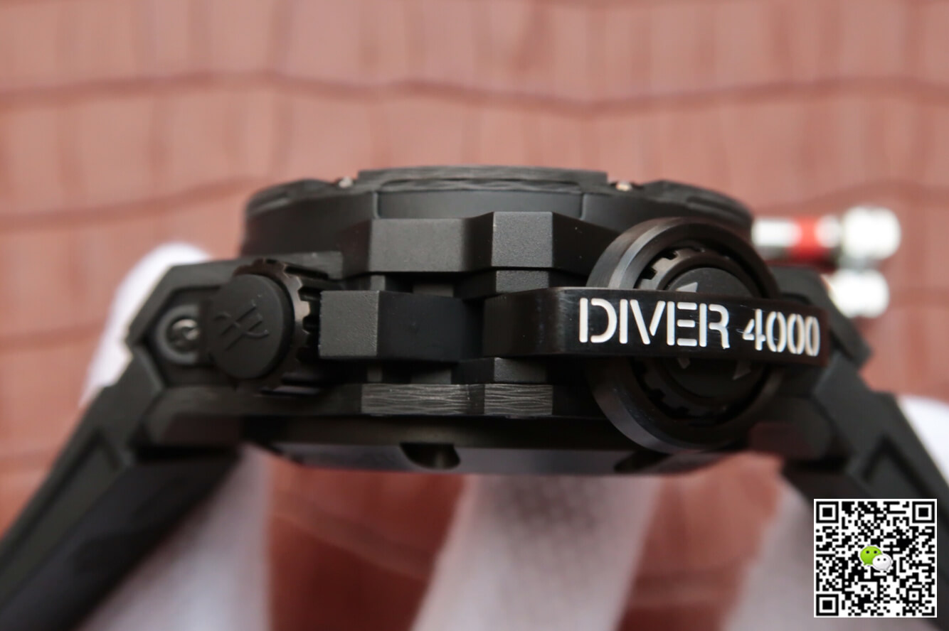 Hublot Replica King Power Oceanographic 4000M 731.QX.1140.RX 1:1 Best Edition V6 Factory Forged Carbon Fiber