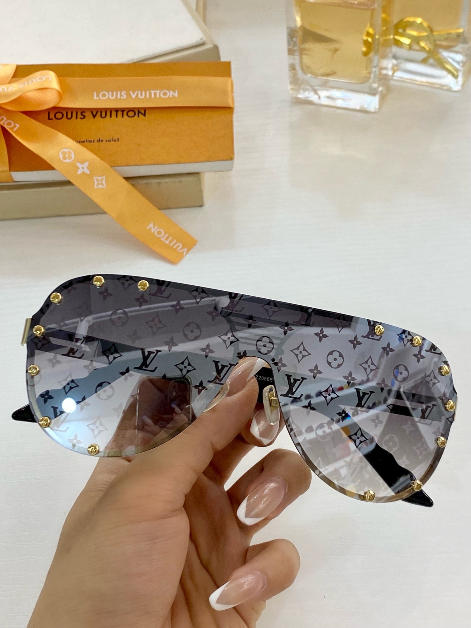 L0vis Vvtt0n Sunglasses