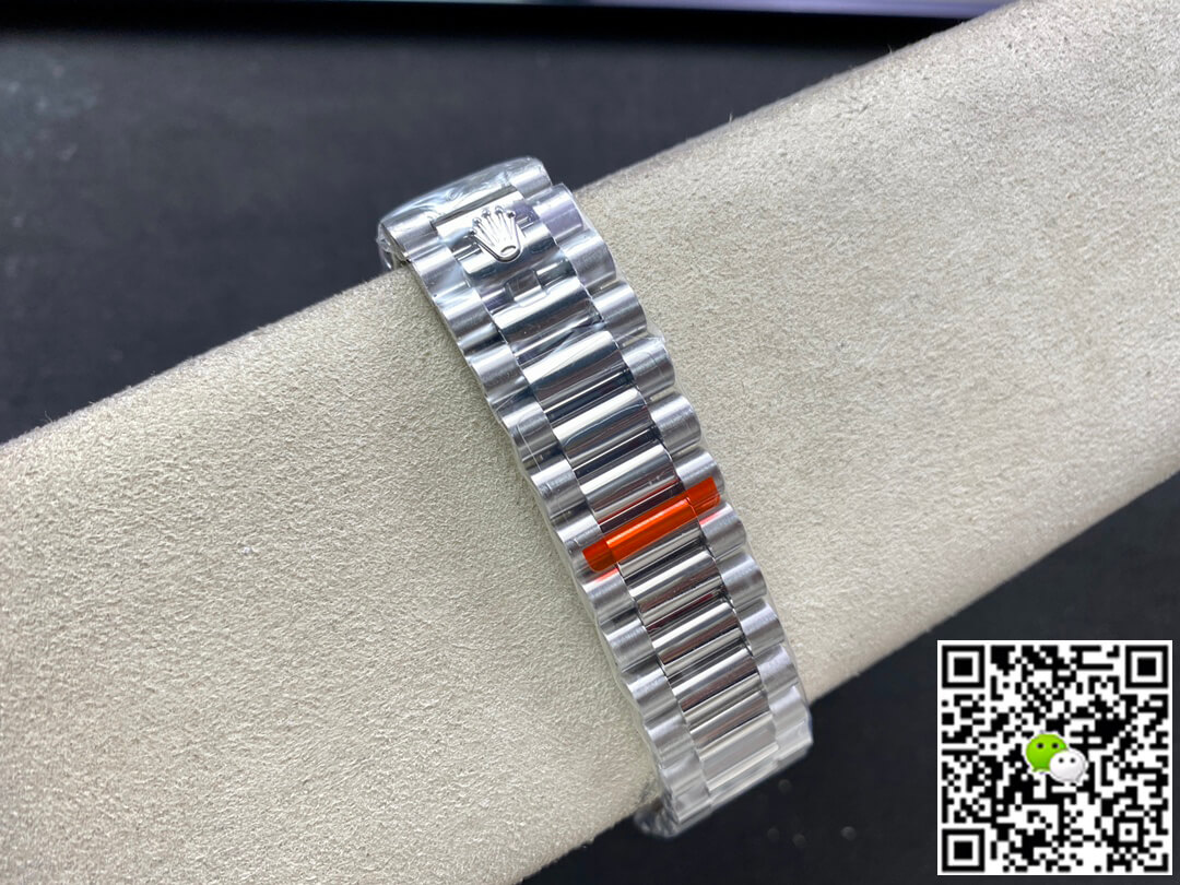 Replica R01ex Day Date M228236-0007 1:1 Best Edition EW Factory Blue Dial