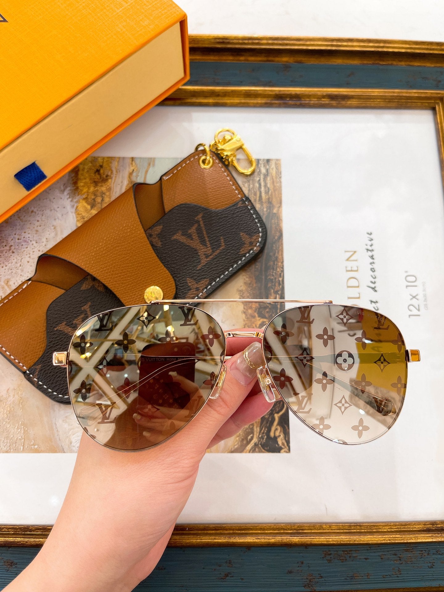 L0vis Vvtt0n Sunglasses