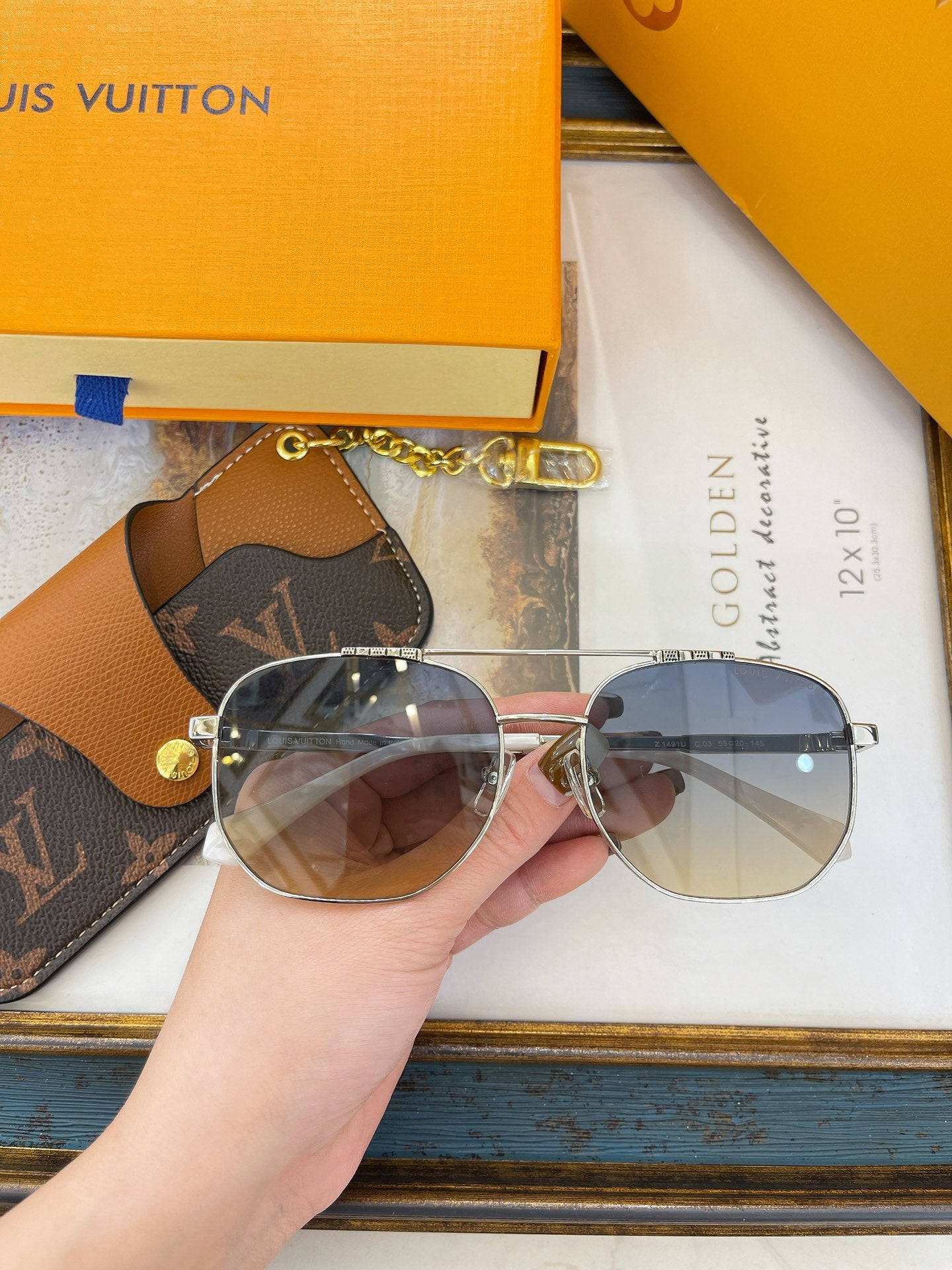 L0vis Vvtt0n Sunglasses