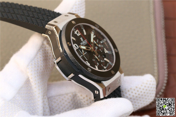 Replica Hublot Big Bang 301.SB.131.RX 1:1 Best Edition V6 Factory Black Dial