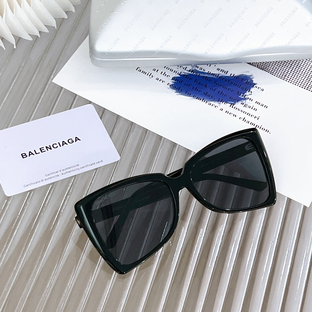 Ba1en*iaga Sunglasses