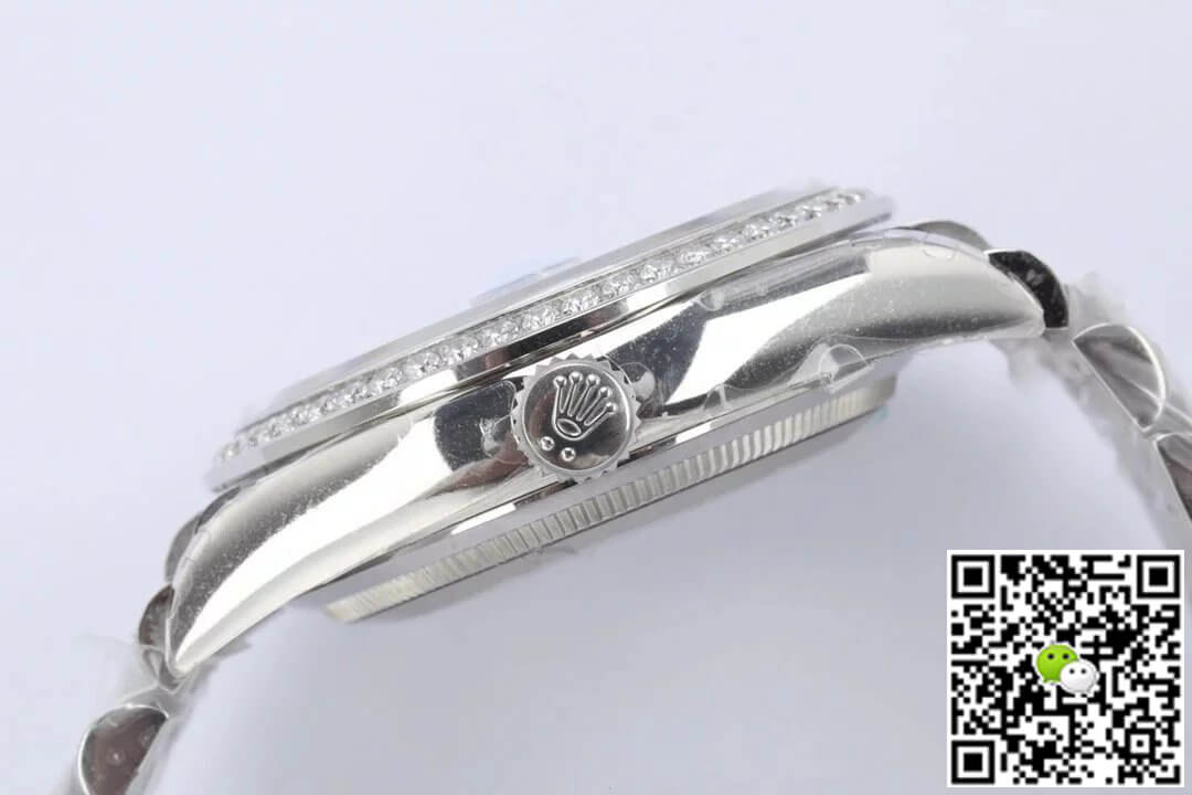 Replica R01ex Day Date M128349RBR-0016 1:1 Best Edition EW Factory Blue Dial