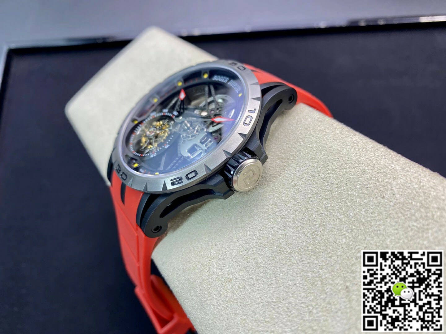 Replica Roger Dubuis Excalibur RDDBEX0549 1:1 Best Edition BBR Factory Tourbillon Skeleton Dial