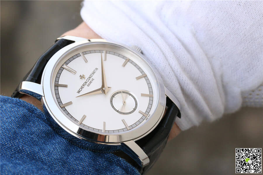 Vacheron C0nstan1n Replica Traditionnelle 82172/000G-9383 1:1 Best Edition TW Factory White Dial