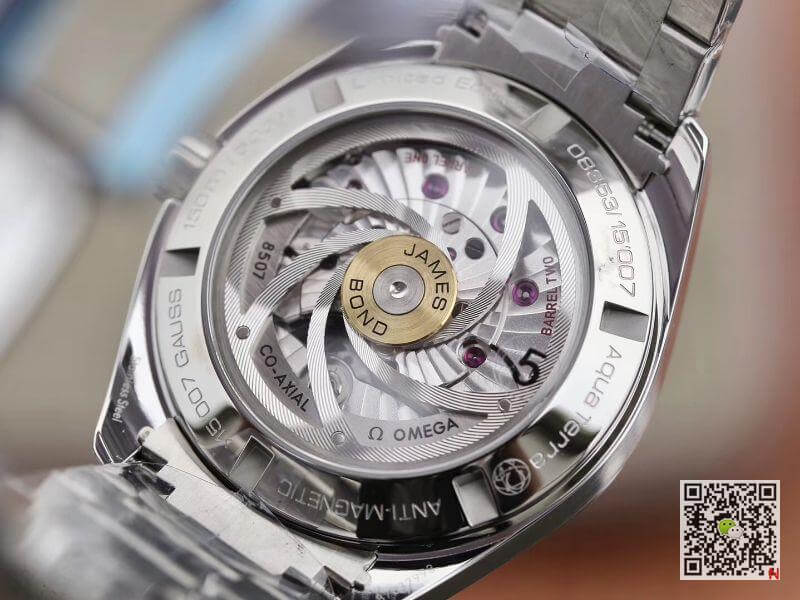 Replica 0me*ga Seamaster Aqua Terra 231.10.42.21.03.004 150M  James Bond  Stainless Steel 1:1 Best Edition Stainless Steel Bracelet Swiss ETA8500 Blue textured dial