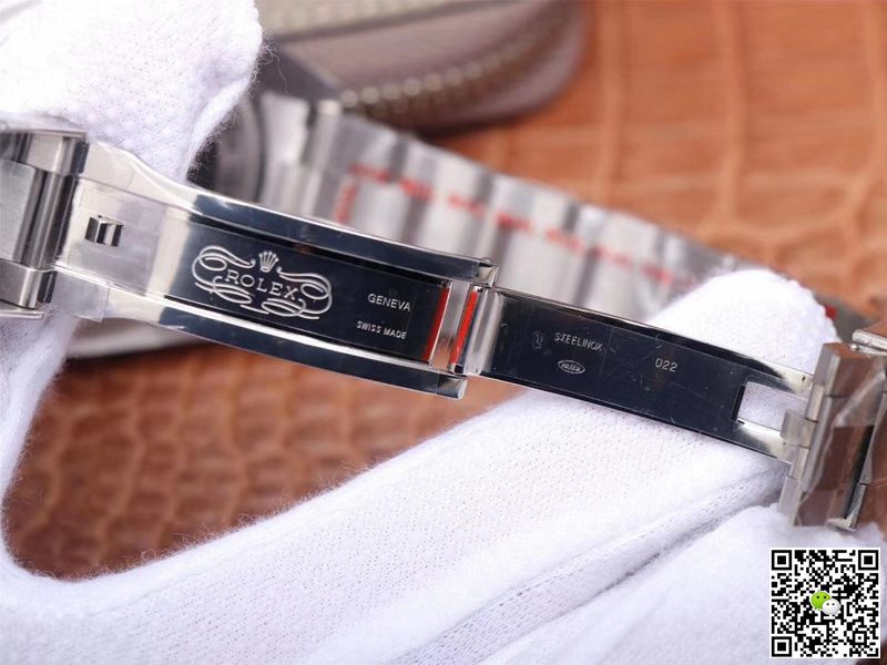 Replica R01ex Sea-Dweller Deepsea M126660-0002 1:1 Best Edition Noob Factory D-Blue Swiss ETA3235