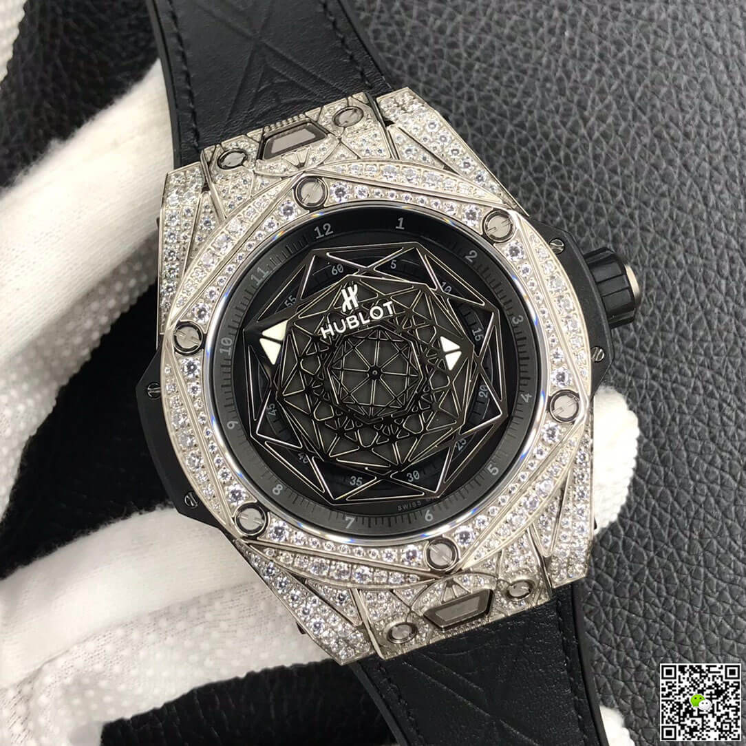 Replica Hublot Big Bang 415.NX.1112.VR.1704.MXM17 1:1 Best Edition WWF Factory Black Dial