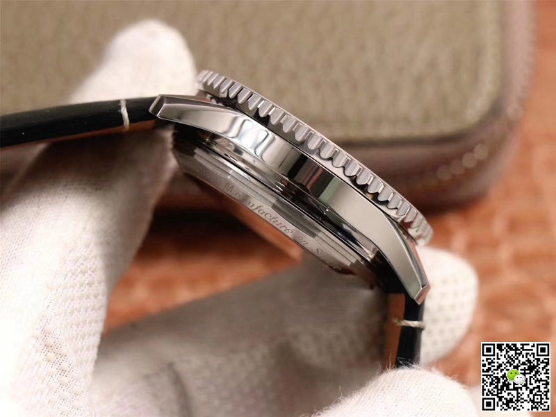 Replica Breitling Navitimer AB01219A1G1X1 1:1 Best Edition V9 Factory Silver Dial Swiss ETA7750