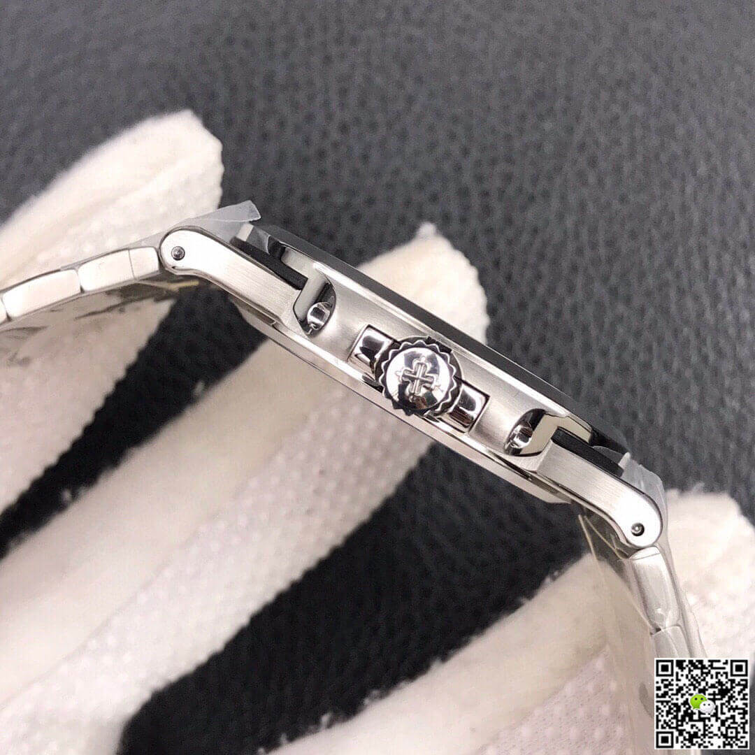 Replica Pat*k Phi1i*pe Nautilus 5711/1A 010 1:1 Best Edition 3K Factory Blue Dial