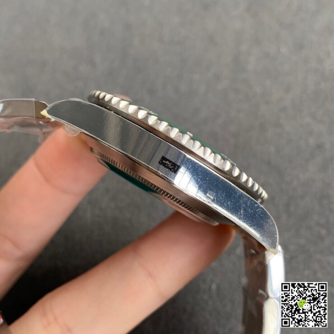 R01ex Submariner Replica 116610LV 40MM 1:1 Best Edition ZZ Factory V2S Green Bezel