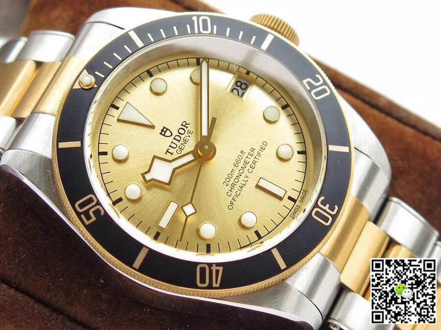 TUDOR Replica Heritage Black Bay M79733N-0004 ZF Factory 1:1 Best Edition Swiss ETA2824-2 S*perlumed Dome-shaped Yellow Gold Dial