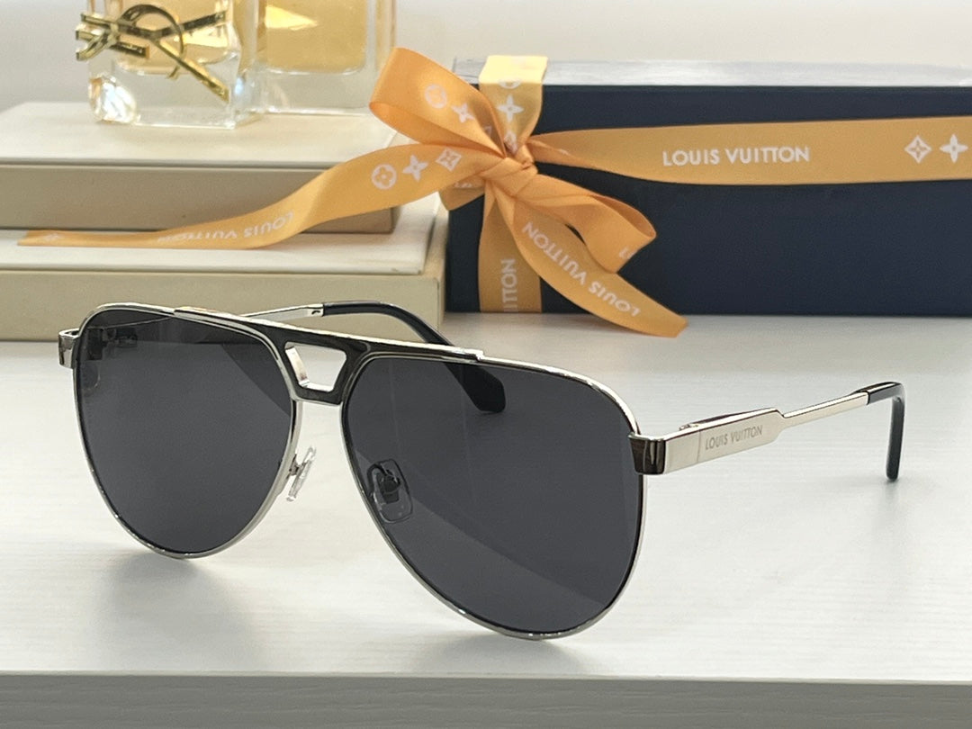 L0vis Vvtt0n Sunglasses