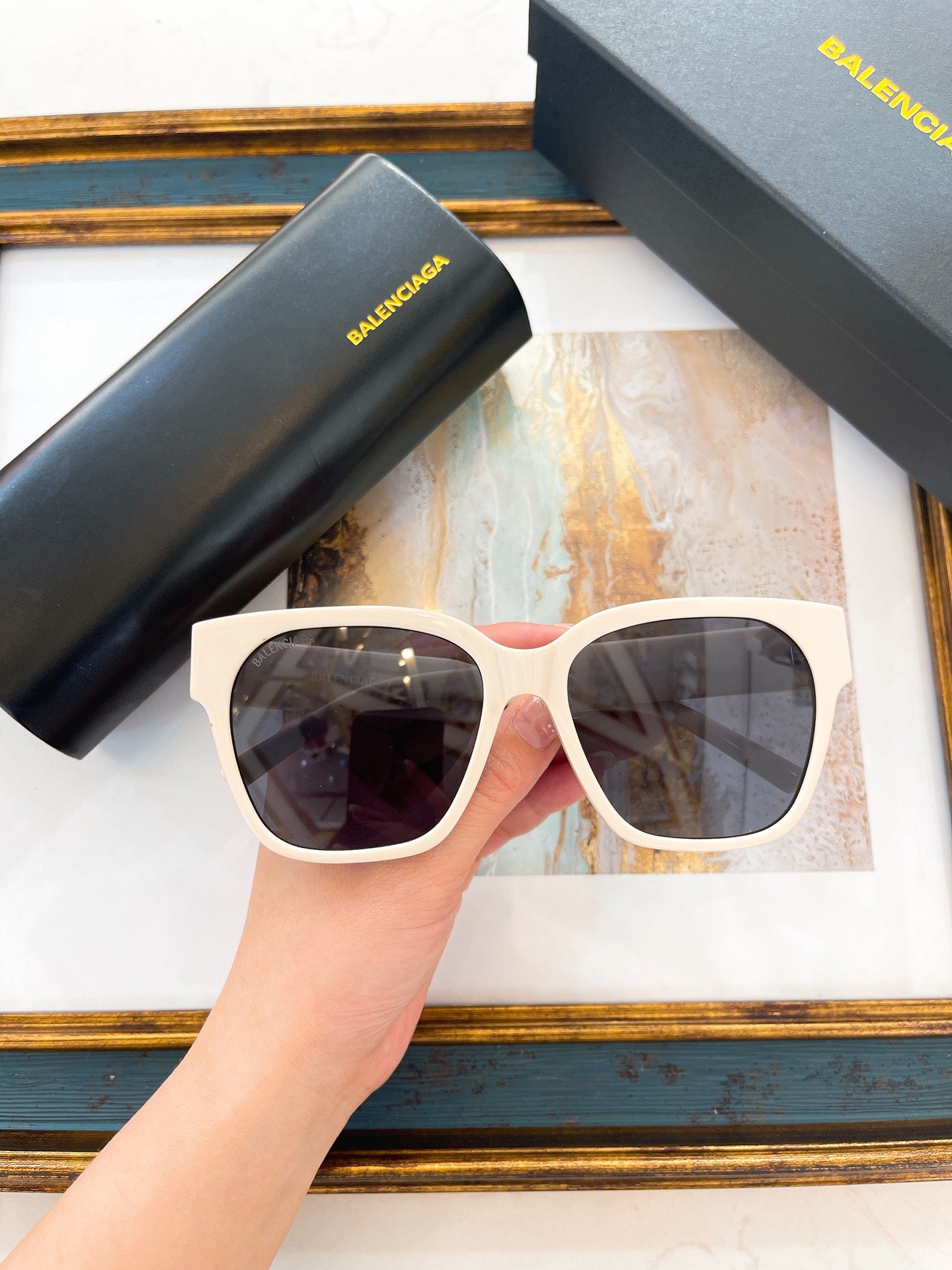 Ba1en*iaga Sunglasses