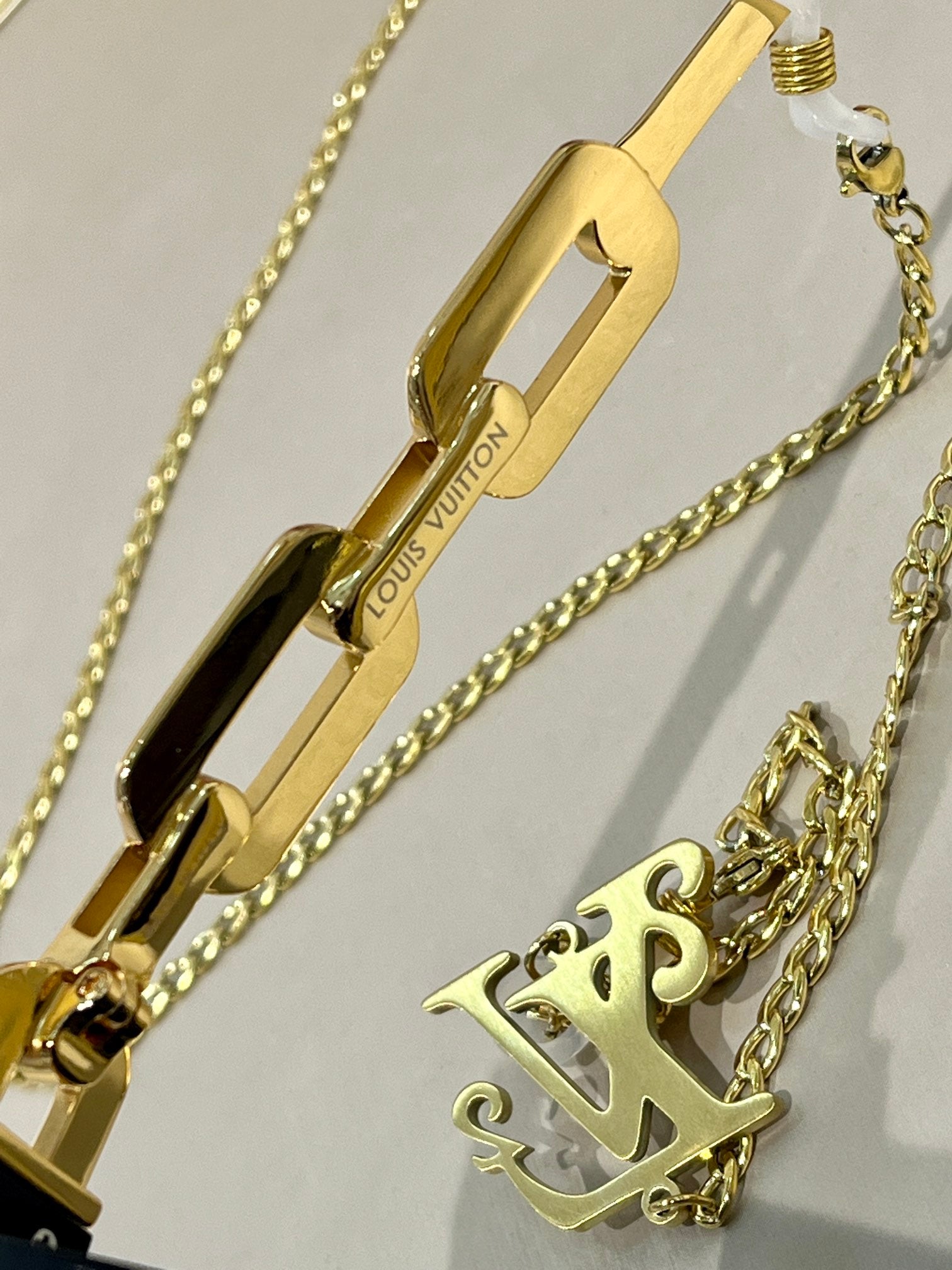 L0vis Vvtt0n Sunglasses