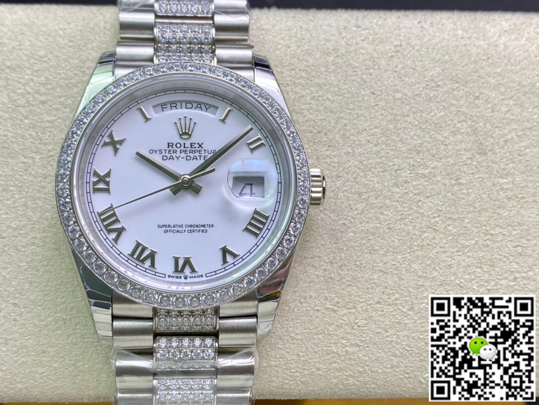 Replica R01ex Day Date M128349RBR-0026 1:1 Best Edition EW Factory White Dial