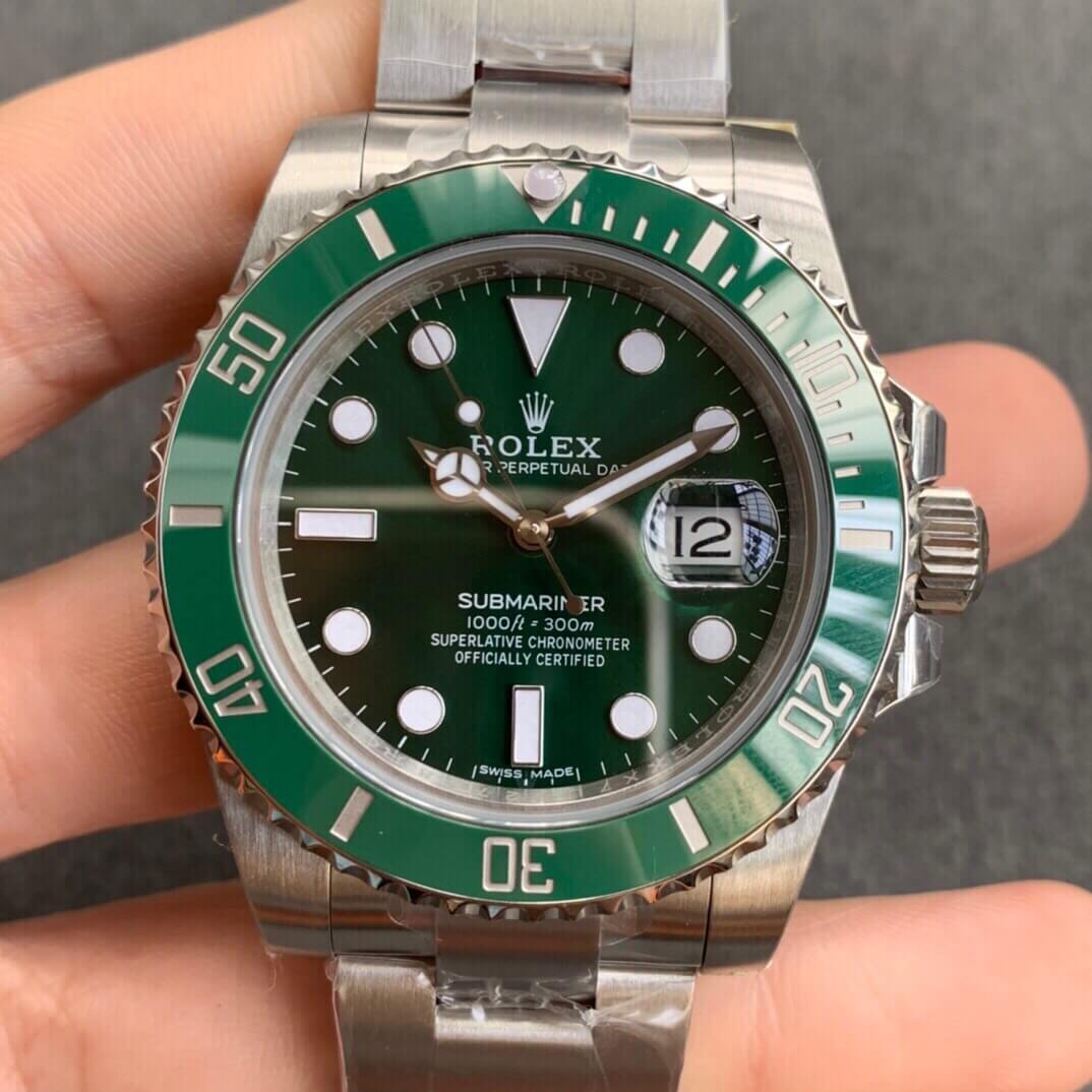 R01ex Submariner Replica 116610LV 40MM 1:1 Best Edition ZZ Factory V2S Green Bezel
