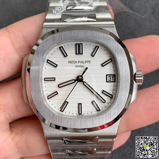 Replica Pat*k Phi1i*pe Nautilus 5711/1A-011 1:1 Best Edition GR Factory White Dial