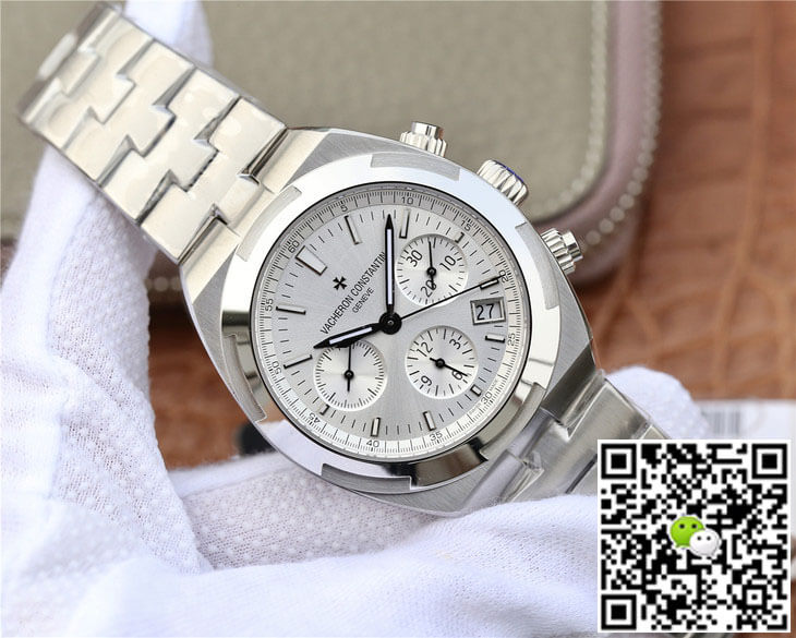 Replica Vacheron C0nstan1n Overseas 5500V/110A-B075 1:1 Best Edition 8F Factory Silvery White Dial