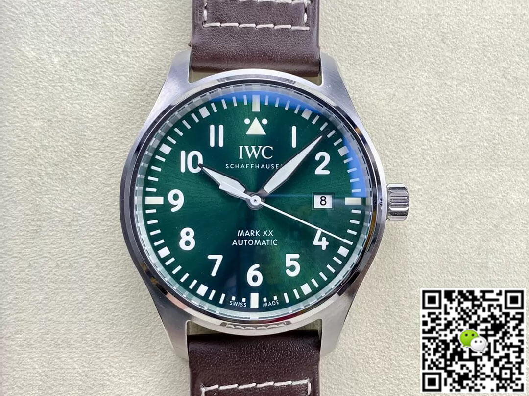 Replica IWC Pilot IW328205 1:1 Best Edition M+ Factory Brown Strap