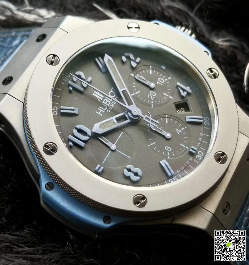Replica Hublot Big Bang 301.AI.460.RX 1:1 Best Edition V6 Factory Black Ceramic Swiss HUB4100