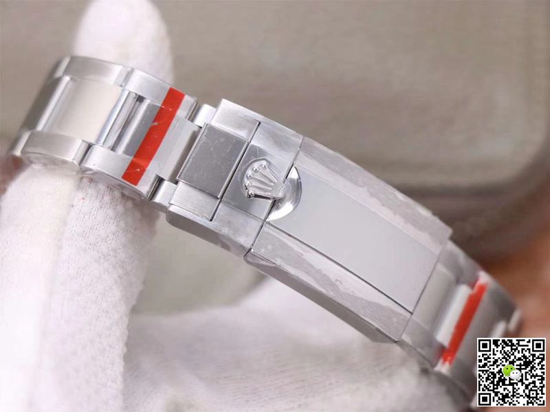 Replica R01ex GMT Master II 116710LN-78200 1:1 Best Edition Noob Factory V11 Black Dial Swiss ETA3186