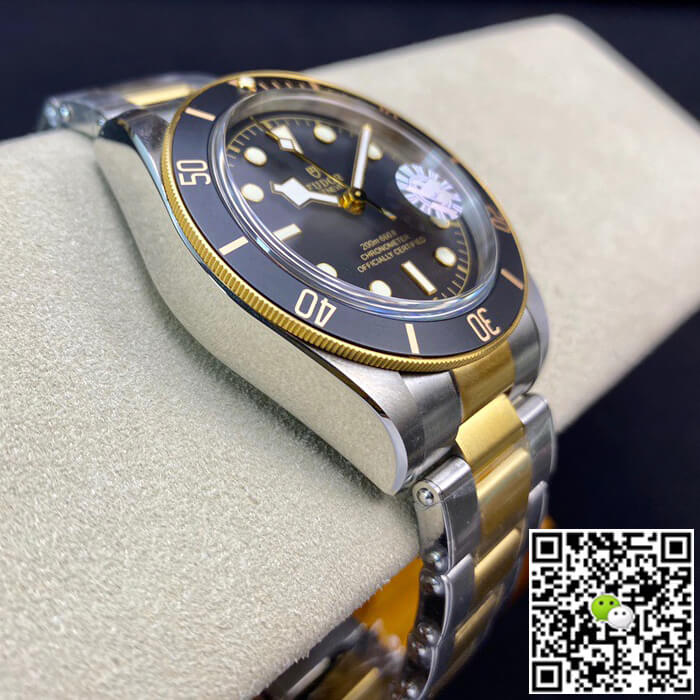 TUDOR Replica Heritage Black Bay M79733N-0002 ZF Factory 1:1 Best Edition Swiss ETA2824-2 Two Tone Stainless Steel Bracelet