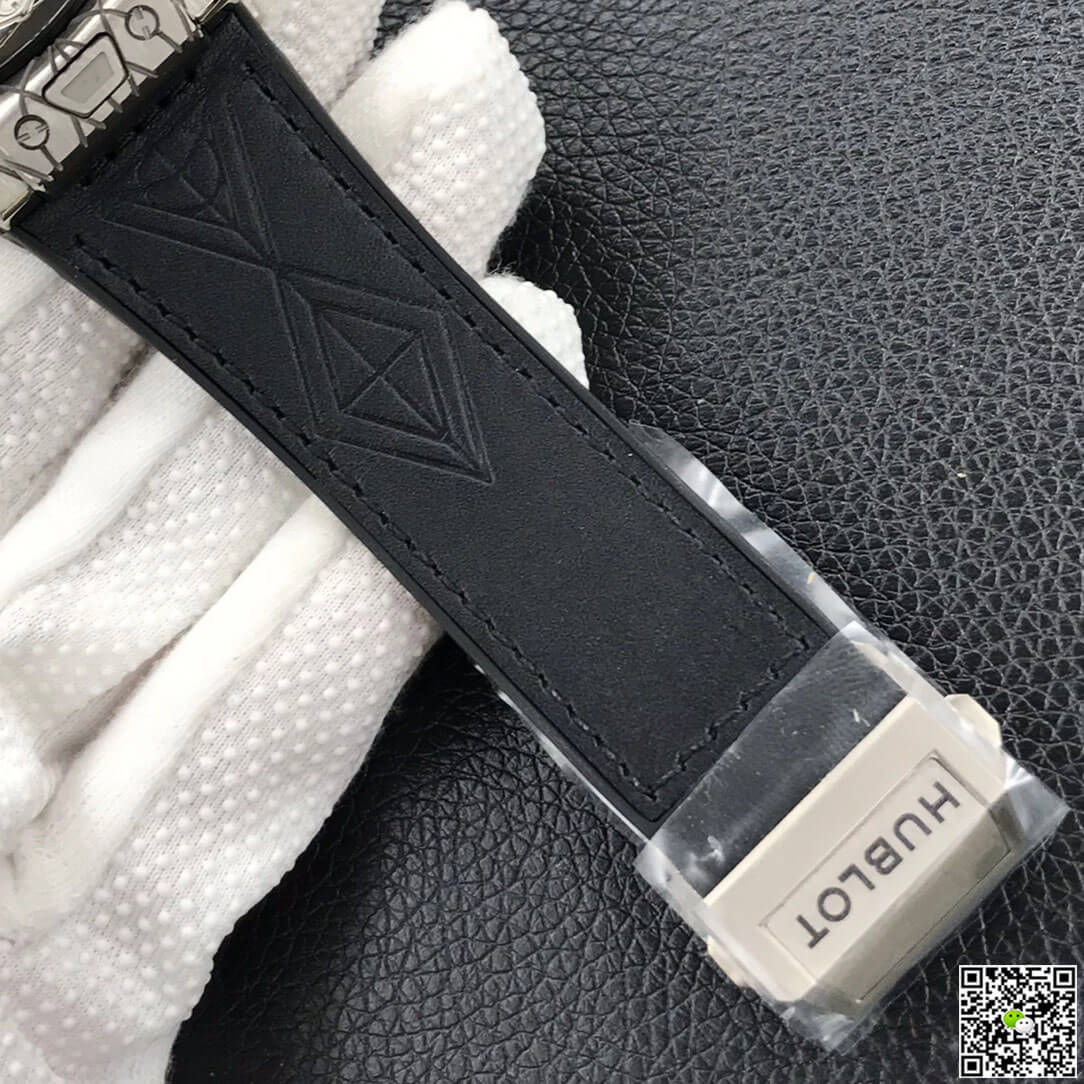 Replica Hublot Big Bang 415.NX.1112.VR.1704.MXM17 1:1 Best Edition WWF Factory Black Dial