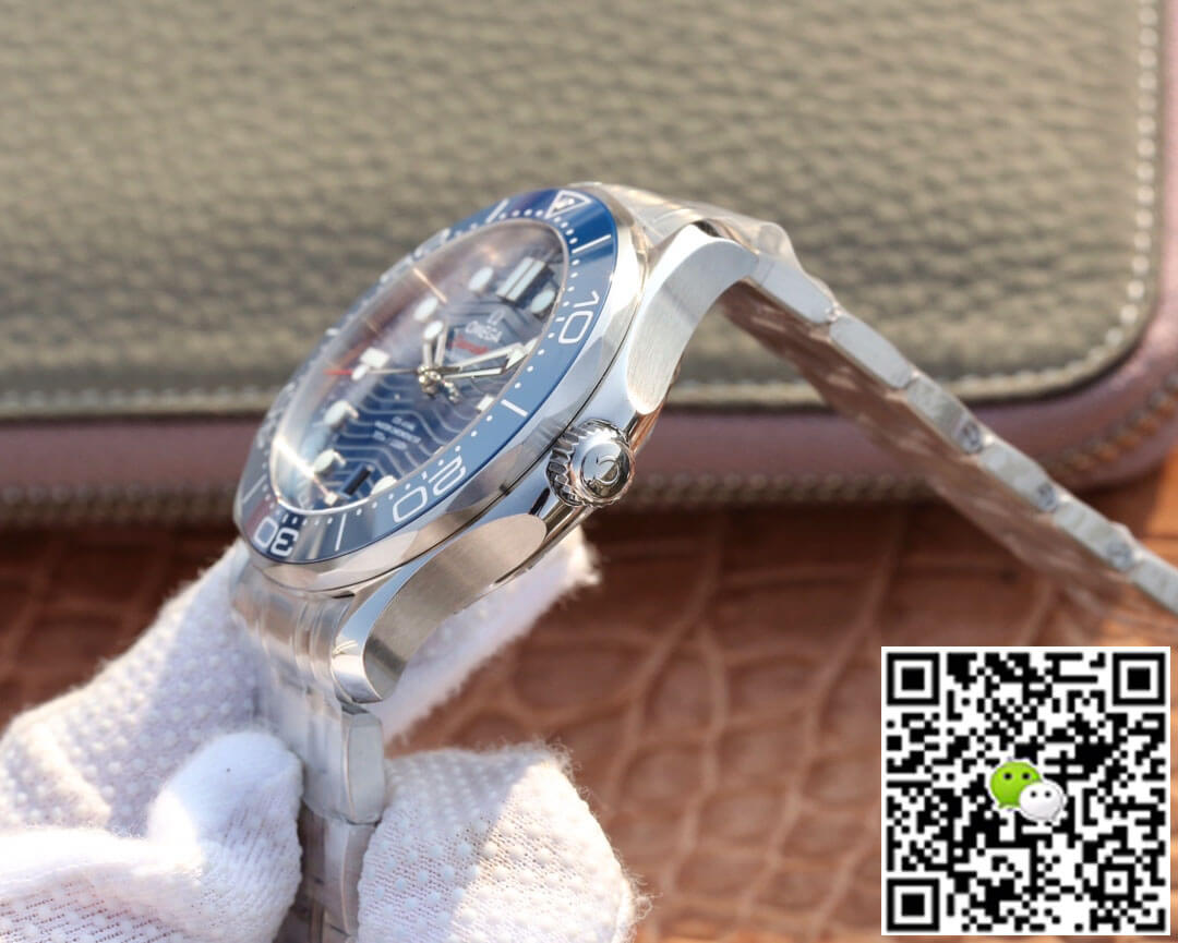Replica 0me*ga Seamaster Diver 300M 210.30.42.20.03.001 1:1 Best Edition VS Factory Blue Dial