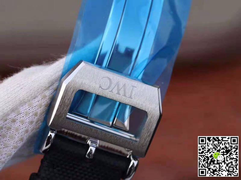 Replica IWC Big Pilot Top Gun Men Watches 1:1 Best Edition Swiss ETA A23J Special What-if Concept Fuse Dial