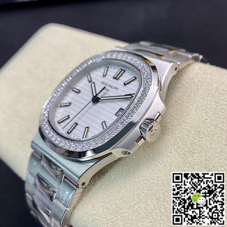 Replica Pat*k Phi1i*pe Nautilus 5713/1G-010 1:1 Best Edition PPF Factory V4 White Dial Swiss ETA324